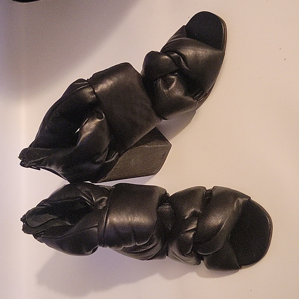 Women's shoes size 7.5